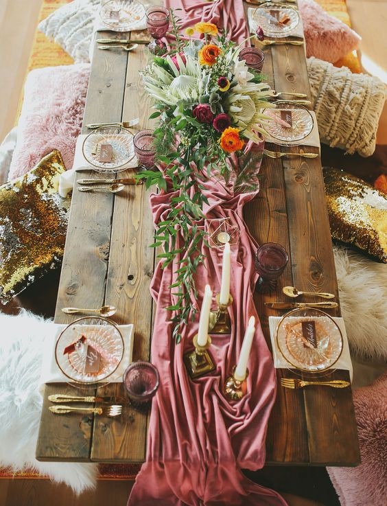 Cinnamon Rose Tablescape